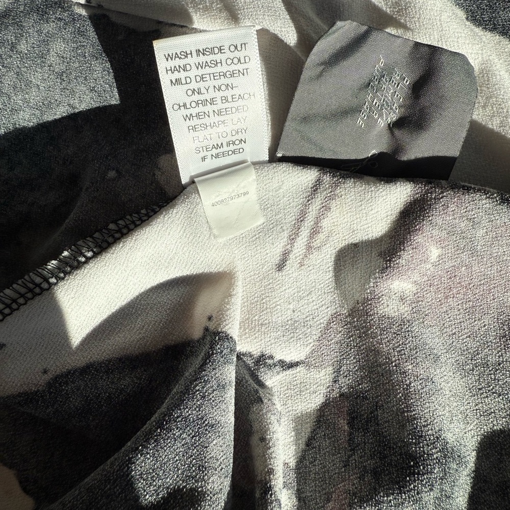 Simply Vera Vera Wang Abstract Asymmetrical Dress - Picture 4 of 9